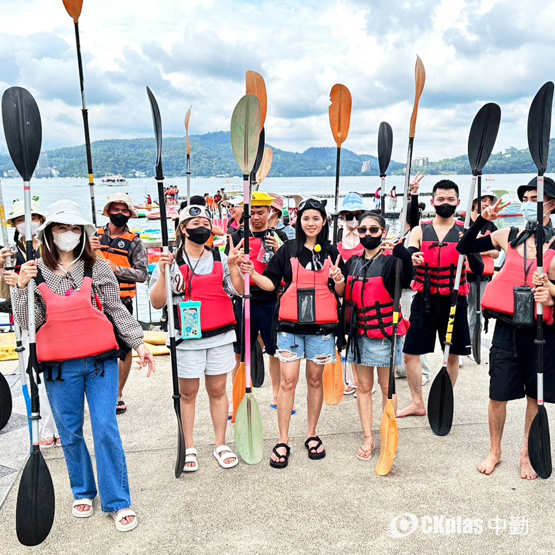 中勤員工旅遊島內散步ESG永續之旅-探索勇往直前的獨木舟